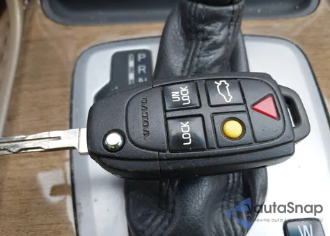 2012 Volvo Xc90 3.2/3.2 Platinum/3.2 Premier Plus z USA, uszkodzony, nr VIN YV4952CZ3C1623686